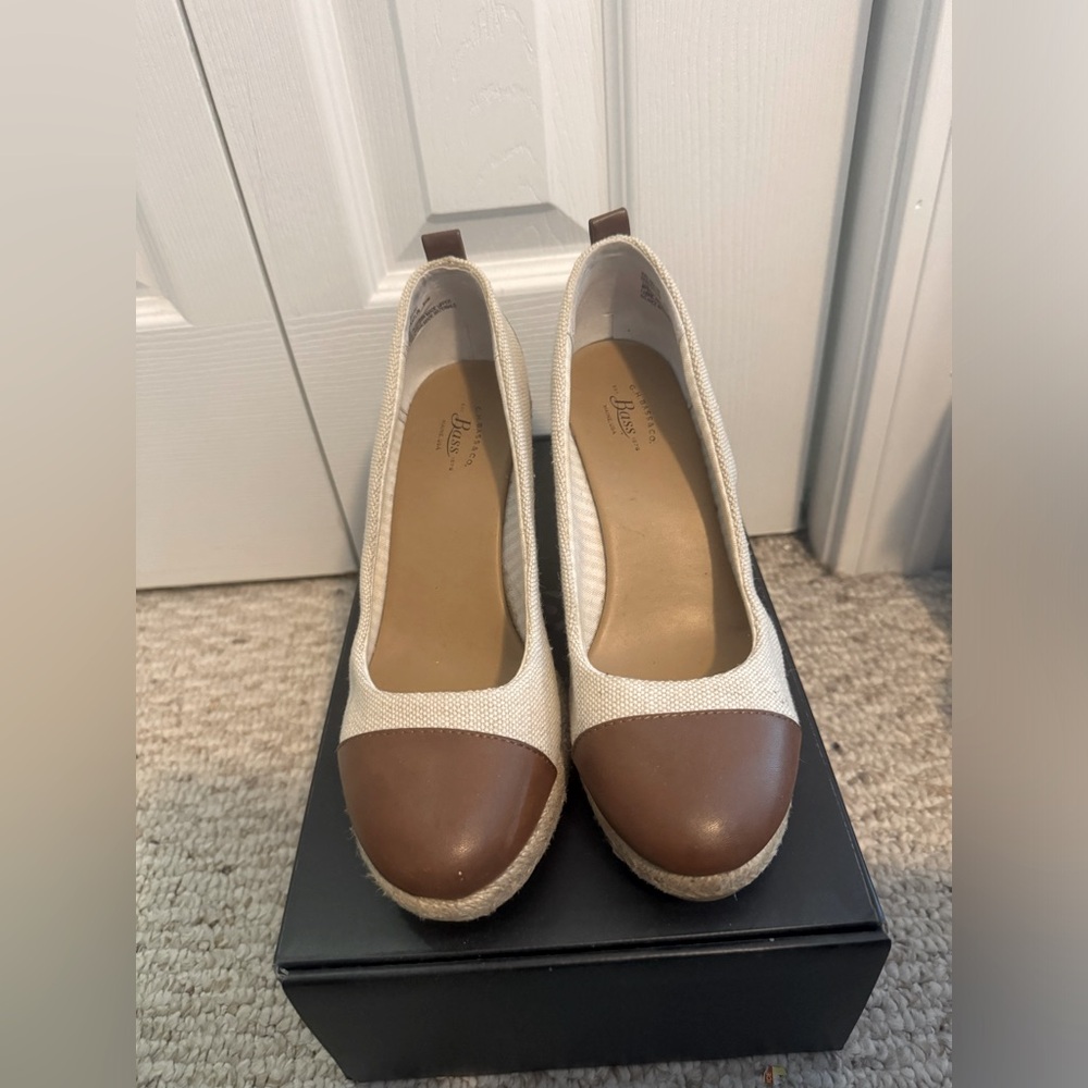 G.H. Bass wedges, tan and brown, size 6.5.